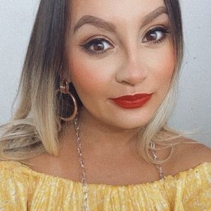 Meet your Posher, Bianca